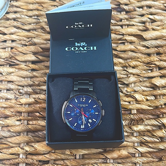 Coach Watch - Picture 2 of 7